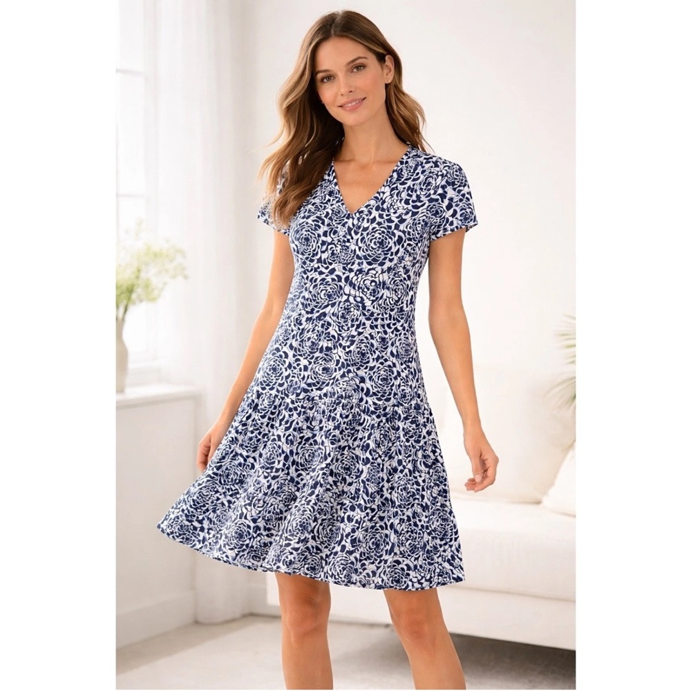 Jude Connally Navy and White Floral V-Neck Midi Dress